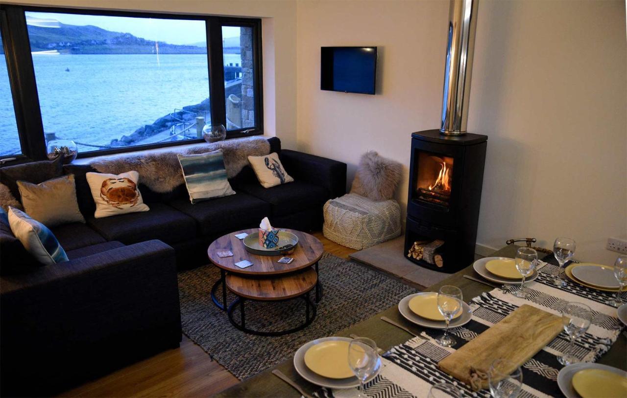 Lodge On The Loch Sconser Bagian luar foto