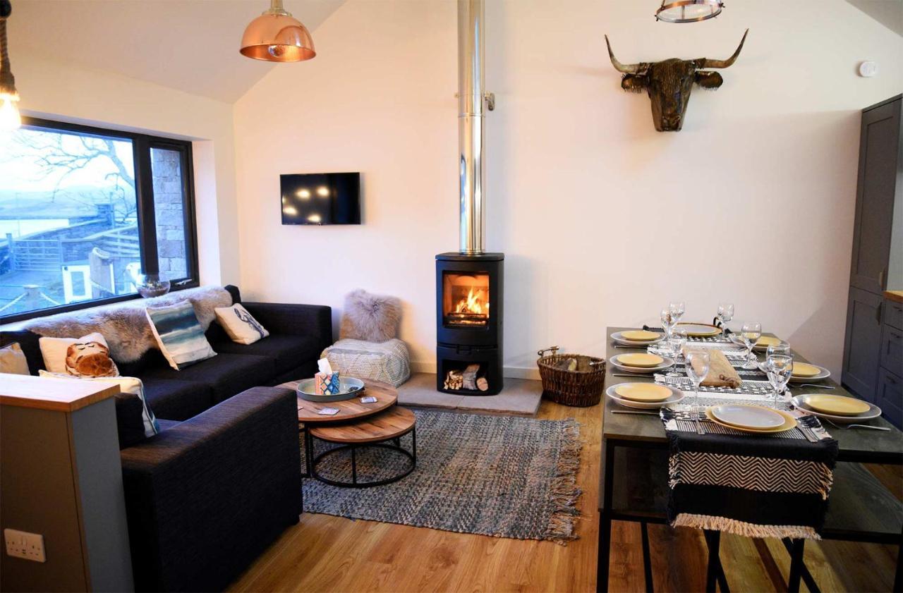 Lodge On The Loch Sconser Bagian luar foto